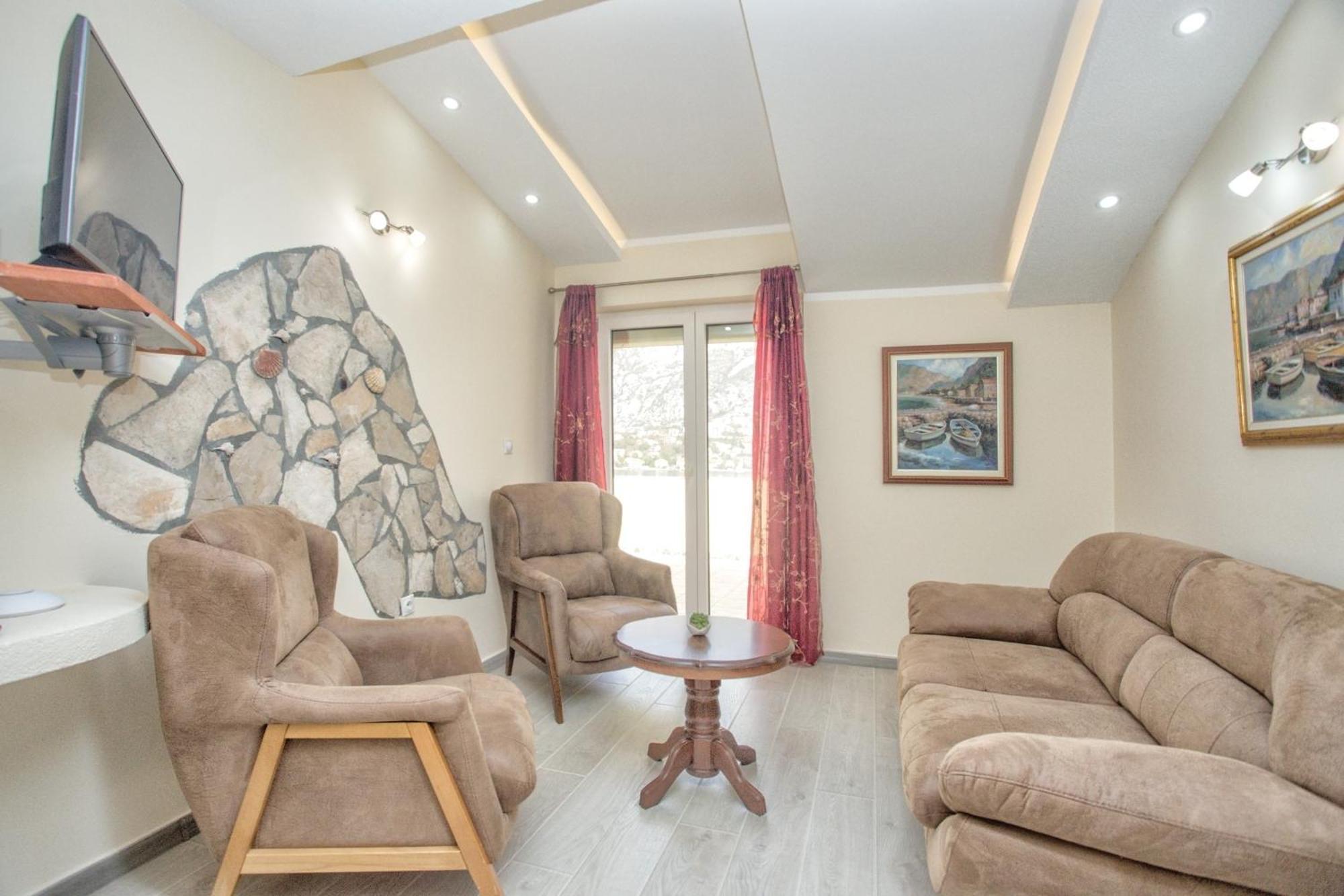 Apartments Bella Vista コトル 部屋 写真